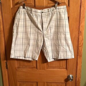 Hogan Performance Cream Apparel